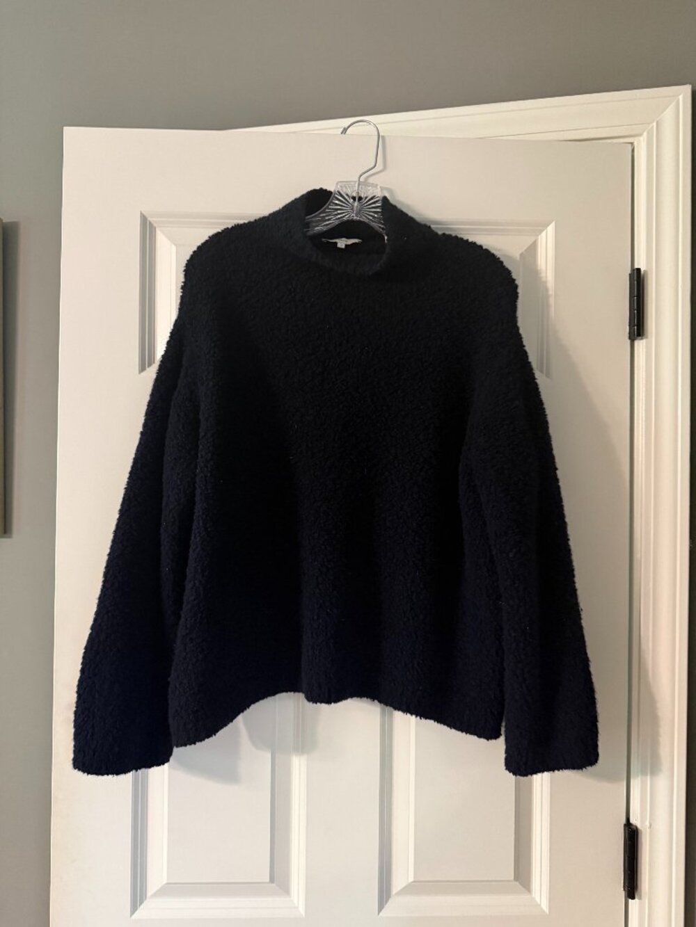 **Black Vince Sweater**